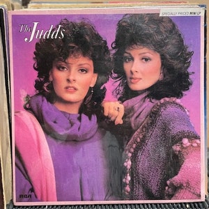 The Judds-&quot;Wynonna and Naomi&quot; Vintage vinyl country record album.  12&quot; 6 song mini album EP