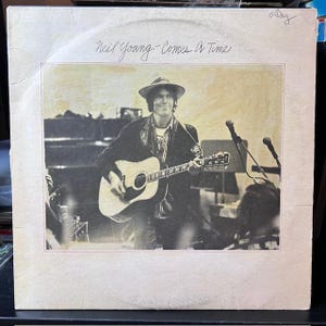 Neil Young-&quot;Comes a Time&quot; Vintage vinyl record album