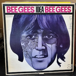 Bee Gees-&quot;Idea&quot; Vintage vinyl record album.  &quot;I Started a Joke&quot;, &quot;I&#39;ve Gotta Get a Message to You&quot;
