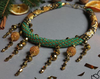Emerald Beaded Crochet Necklace: Czech Crystal Beadwork Choker