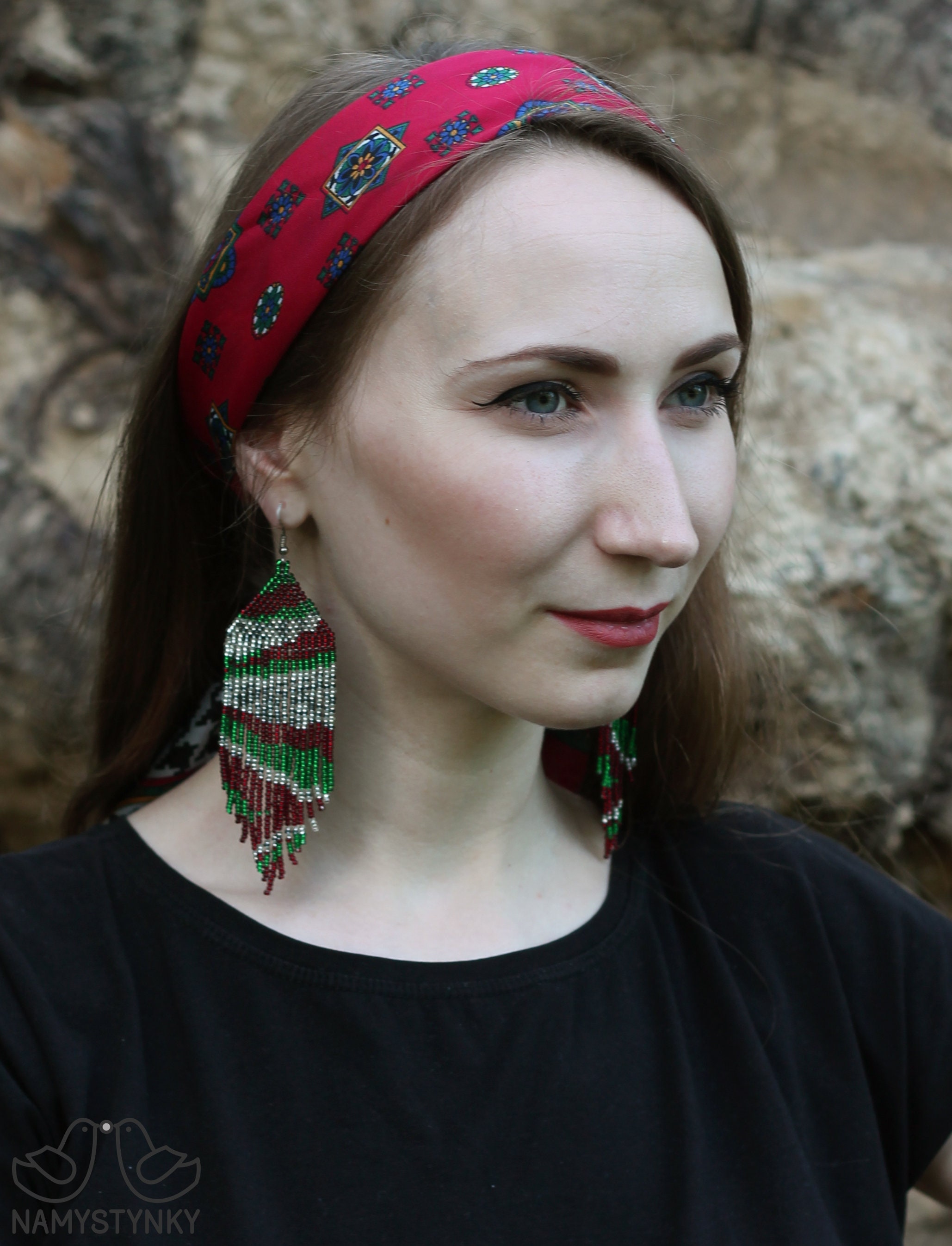 Shining red evening earrings Green beaded earrings Long | Etsy