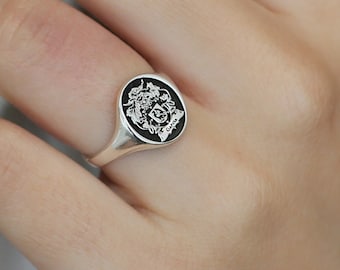 Custom Family Crest Signet Ring, Personalized Coat of Arms Ring, Heraldic Jewelry, Heirloom Gift