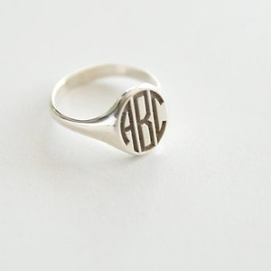 Sterling Silver  Signet Ring,Personalized  Gifts,Custom Initial Ring,Gift For Mom,Letter Ring,JX50