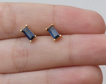 Dainty Sapphire Baguette Earrings,Baguette Studs,Blue Baguette Earrings,Tiny Stud Earrings Minimalist Earrings,JX88