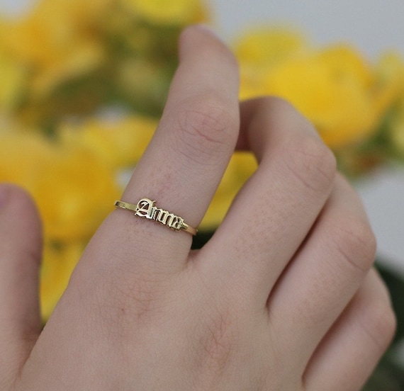 Rings : White Gold Custom Name Ring with Diamond-Cut Design