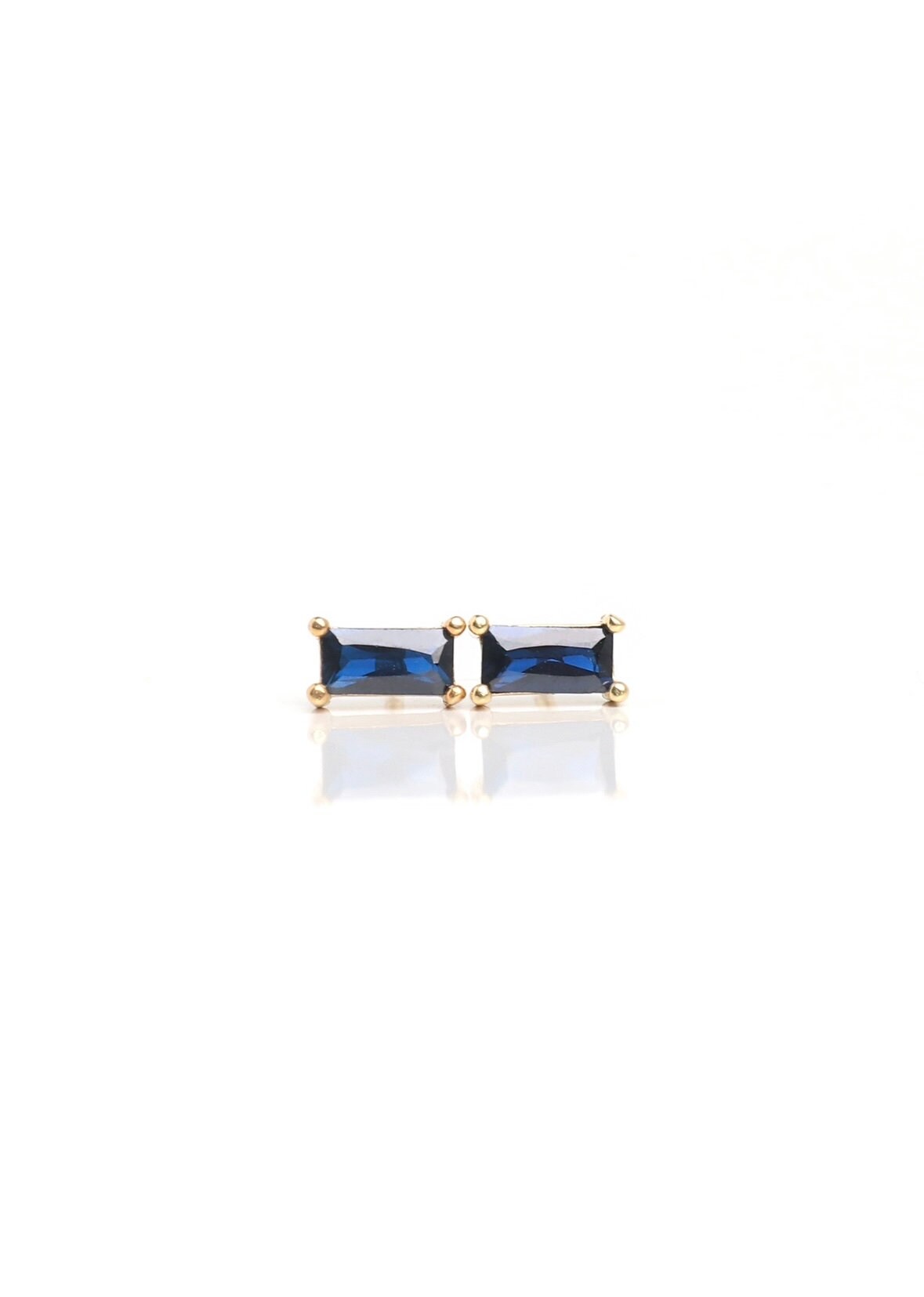 Blue Spinel Baguette Stud Earring – J&CO Jewellery