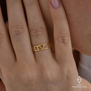 Custom Roman Numerals Ring,Date Ring , Personalize Numeral Jewelry , Anniversary Ring, Stackable Engagement Ring,Promise Ring-JX10