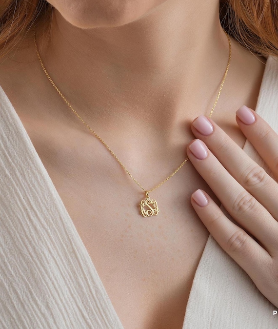 Sterling Silver Monogram Necklace-Tiny İnitial Necklace-Letter  Necklace-Personalized Jewelry-Gift For Mom-JX04