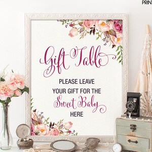 Florales Geschenk Tischschild. Druckbare Aquarell Rosen Baby Shower Decor. Boho Boho Blumen Baby Mädchen Zeichen. Rustikale Gartendekoration. FLO7