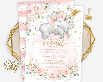 Może przedstawiać: Różowe i złote zaproszenie na baby shower z uroczym szarym słoniem w koronie kwiatowej. Tekst brzmi "a sweet little peanut is on her way" i zawiera imię Charlotte Bennett, datę i informacje RSVP.