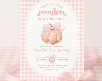 Invitación de primer cumpleaños con calabaza y lazo rosa: Fiesta de otoño a cuadros vichy (Plantilla editable) PUM6