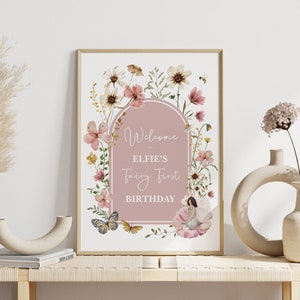 Hada primer cumpleaños signo de bienvenida flor silvestre jardín de hadas decoración fiesta polvoriento rosa rubor encantado hada niña cumpleaños PLANTILLA EDITABLE FA5