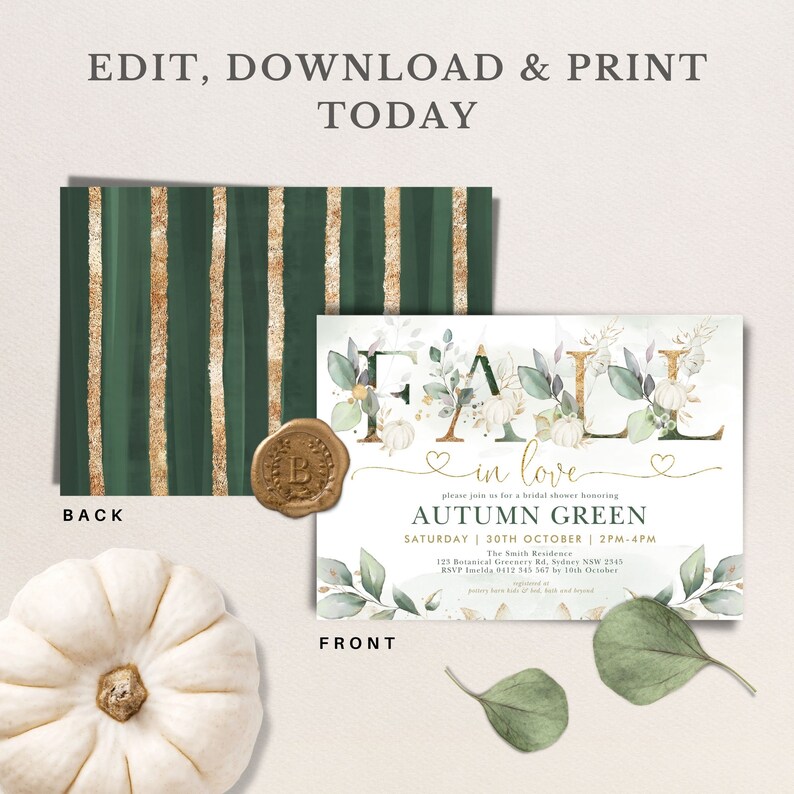 Puede incluir: Invitaci&oacute;n a un shower nupcial con el tema "Fall in love" con un fondo de acuarela verde y dorado. La invitaci&oacute;n presenta la palabra "Fall" en letras doradas con calabazas blancas y vegetaci&oacute;n. El texto dice "Por favor, &uacute;nase a nosotros para un shower nupcial en honor a Autumn Green, s&aacute;bado 30 de octubre, de 2 PM a 4 PM, The Smith Residence, 123 Botanical Greenery Rd, Sudary NSW 2545, RSVP Imelda 9412 545 567 antes del 10 de octubre."