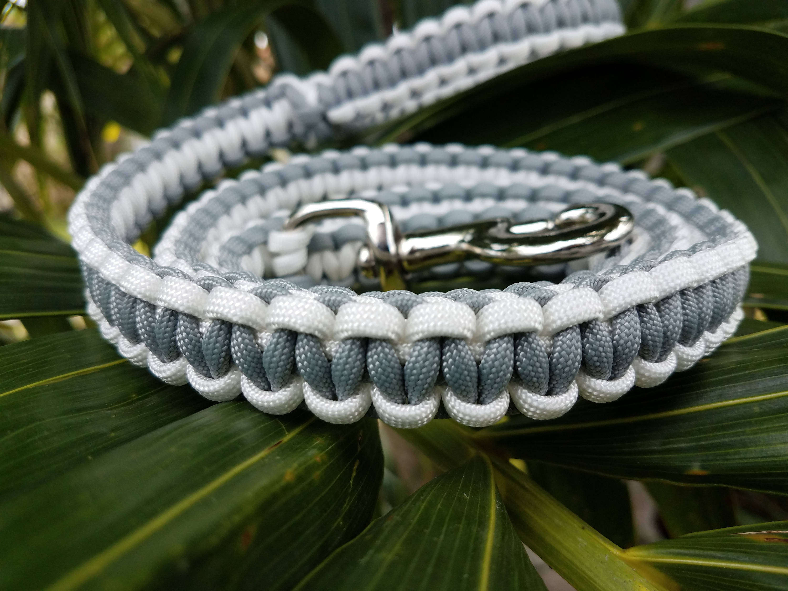 Gray and White Paracord Dog Leash Gray Dog Leashes Dog Lead Etsy