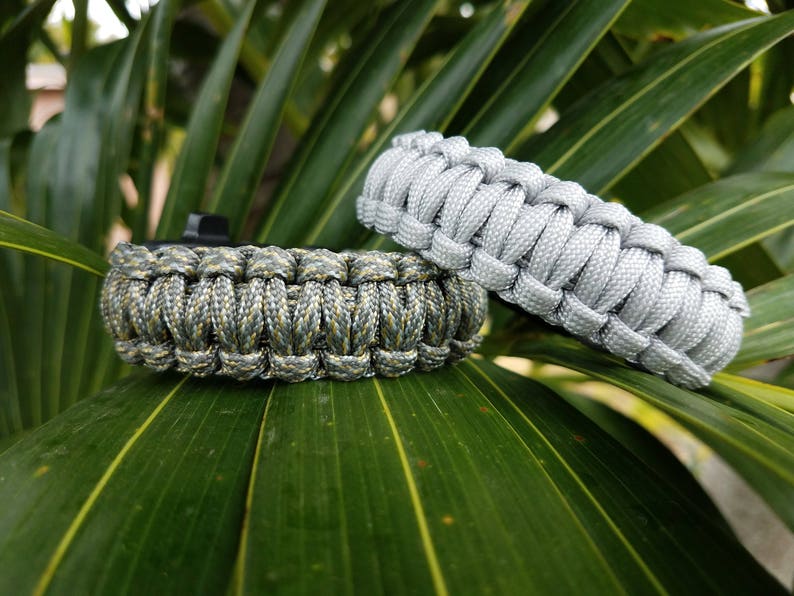 Paracord Survival Bracelet, Paracord Bracelet, Survival Bracelet, Paracord, Tactical Bracelet, Paracord Flint, Whistle, Survival Paracord image 1