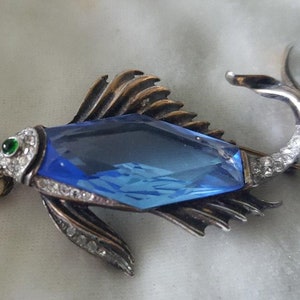 Trifari Sterling Fish With Pearl Bubbles Brooch