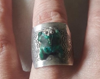 Antique Chinese Silver Enamelled Frog Ring