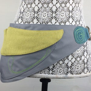 Grey and yellow hip bag,grey waist bag,running bag,sport bag, traveling bag,waist bag fanny pac,cycling bag,sport bag,grey and yellow bag image 3