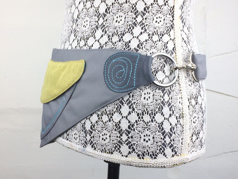 Grey and yellow hip bag,grey waist bag,running bag,sport bag, traveling bag,waist bag fanny pac,cycling bag,sport bag,grey and yellow bag image 2