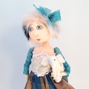 Sofia y George, 10" Niña y Elefante PDF Tela Arte Muñeca Haciendo Patrón de Costura por Jill Maas