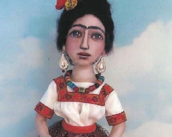 SE831 - Frieda, 18" Fabric Doll Pattern,  Sewing Cloth Doll Pattern - PDF Download by Susan Barmore