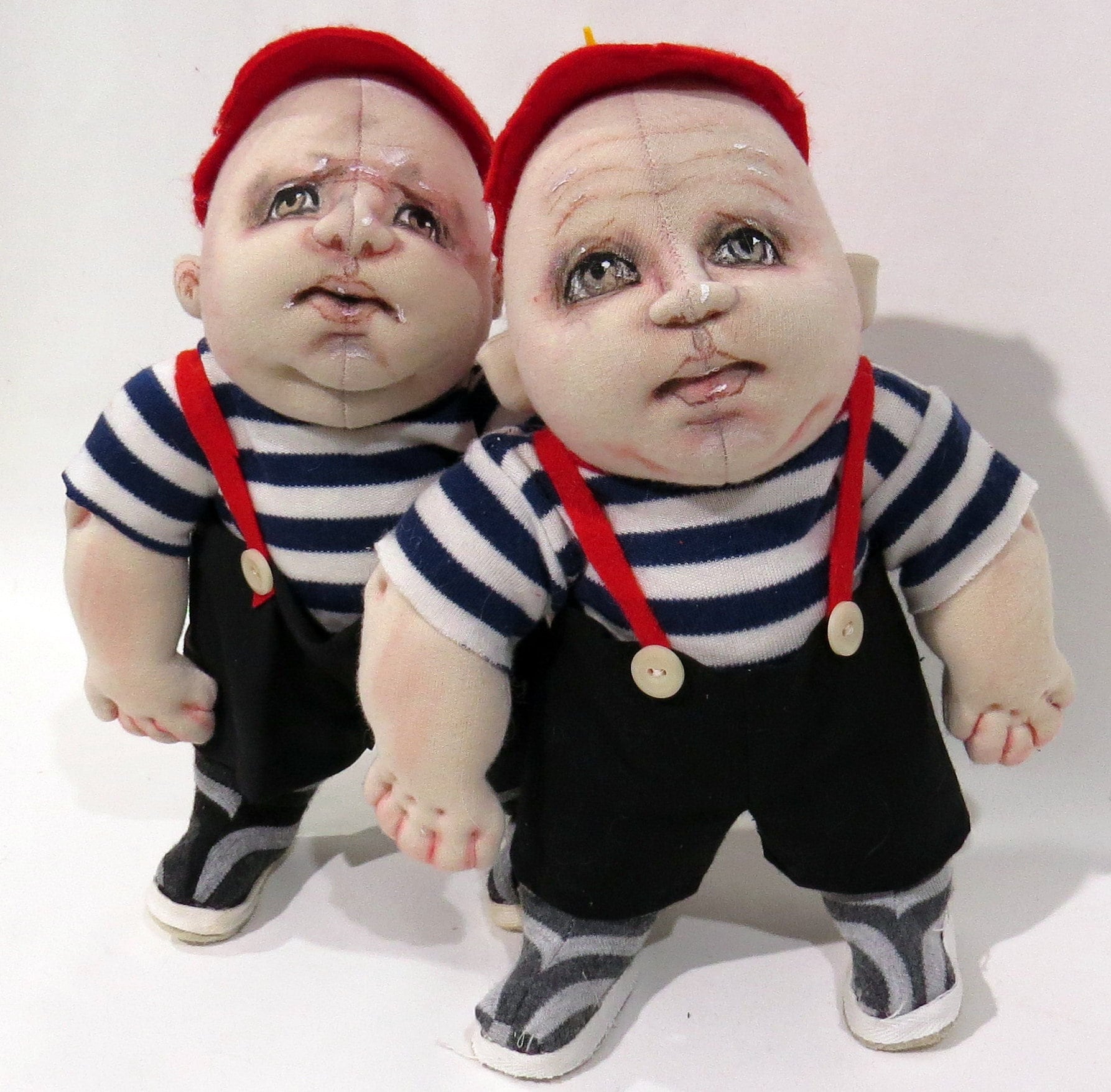 Cartamodello Per Bambola Di Stoffa Pix & Pax – Artist Sharon Mitchell – SFM Cloth Dolls With Attitude