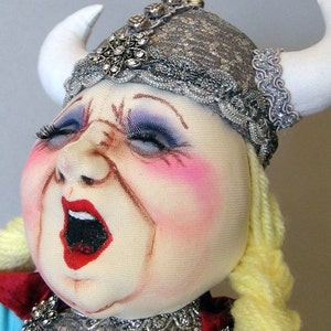 AB515E - She Sang, It&#39;s over PDF, Cloth Doll Pattern