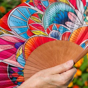 Folding Hand Fan, Spanish Hand Fan, Wood and Silk-like Fabric Fan, handcrafted in Spain, Modern style, Summer Fan, Perfect gift to cool off