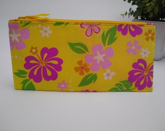 Pencil Pouch (Yellow Hawaiian Print)