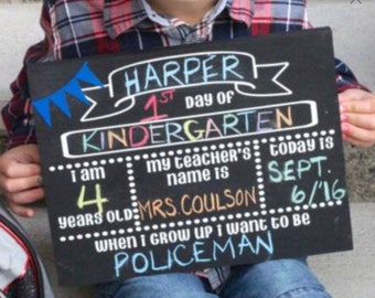 FIRST DAY CHALKBOARD Teacher of School Chalkboard Reusable School Stats Chalkboard First and Last Day of School Sign Chalkboard for Pics