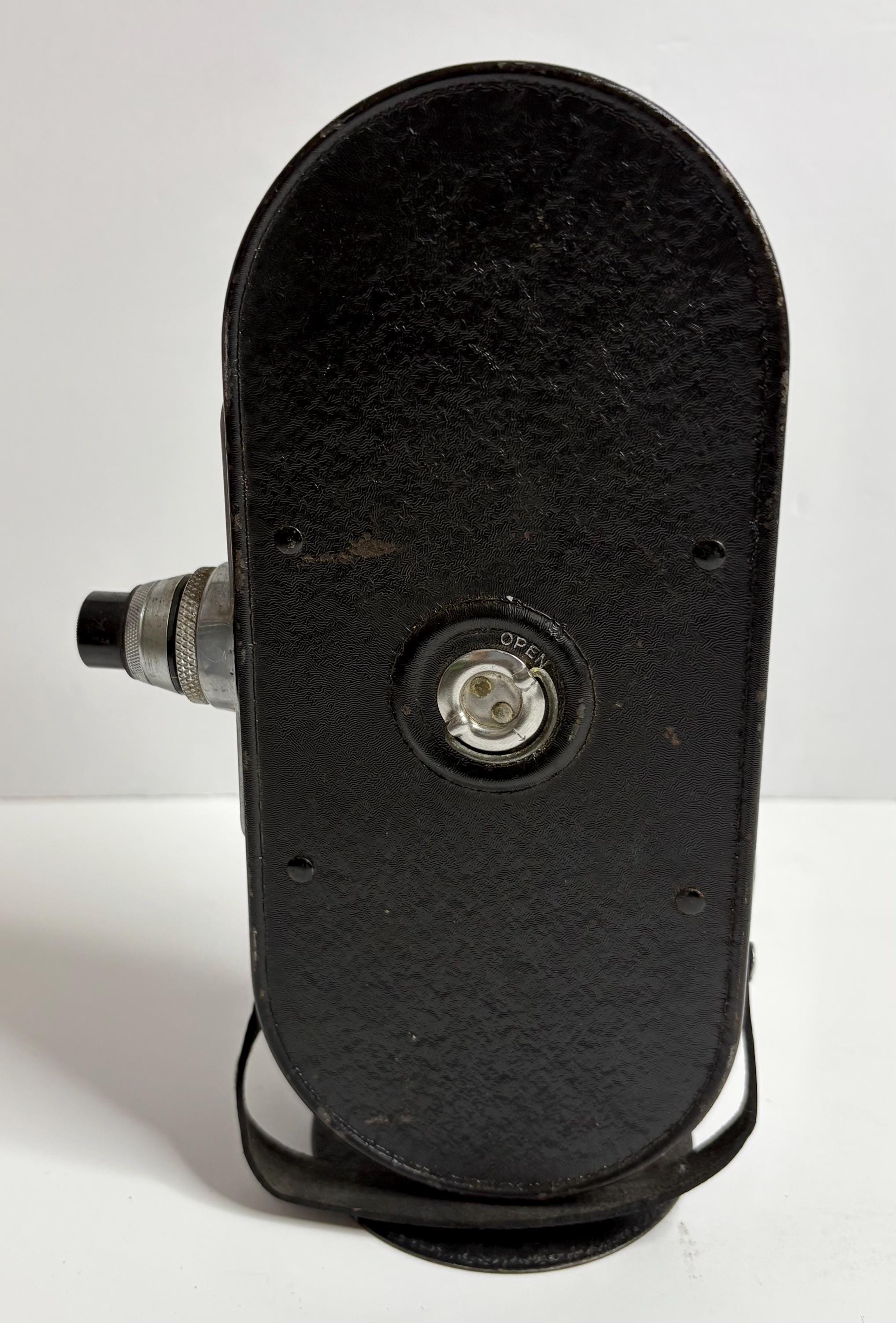 Caméra 16mm Vintage Keystone A-7 – Bon état – Fabriquée Aux USA