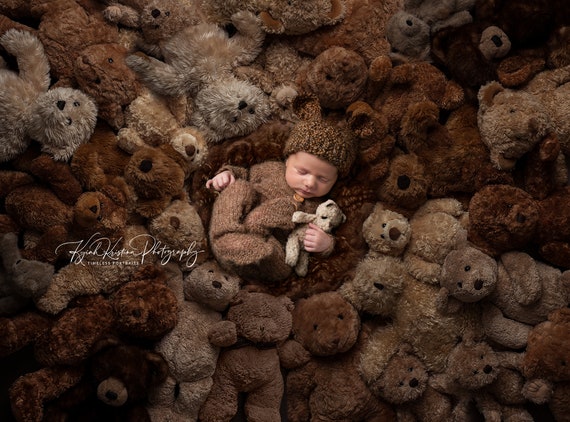 Teddy bear newborn prop, teddy bear newborn Digital Backdrop, Newborn Prop With Teddy Bears. Teddy Bears in a pile. Digital Download