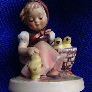 Hummel figurine , &quot;The Little Chick Girl&quot;