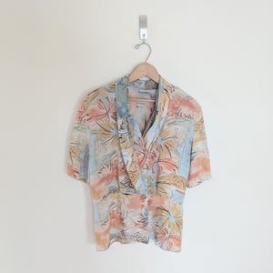 Vintage 90s Short Sleeve Floral Silk Button Up Shirt