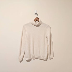 Vintage Y2K White Cashmere Sweater - Luxe  Turtleneck Cashmere Sweater
