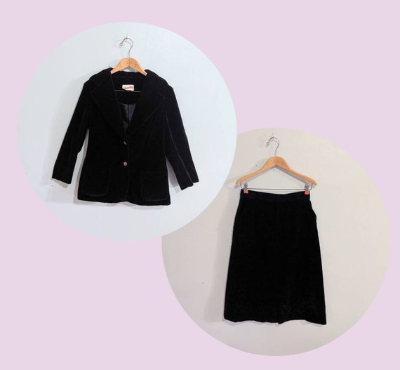 70s Vintage Black Cotton Velvet Skirt Suit Set - H