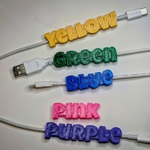 Cable Labels: Custom name tags for your charging cables