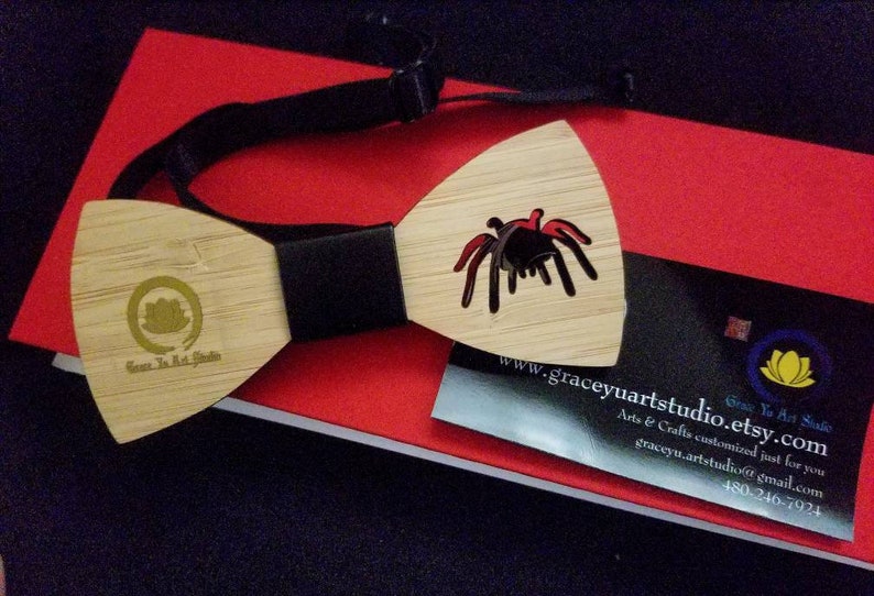 Spider wooden bow tie