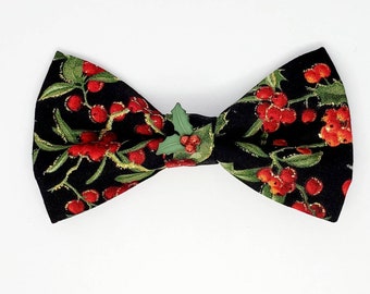 Christmas Dog Bow Tie - Christmas Cat Bow Tie - Christmas Holly Dog Bow Tie - Christmas Holly Cat Bow Tie