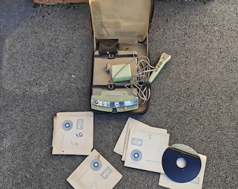 Grabadora de voz vintage rara Telefunken Traveler, fabricada en Alemania en los años 60.