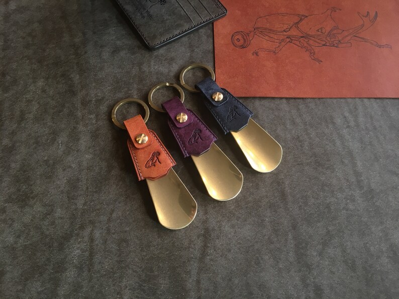 Shoehorn Brass Shoehorn keyring Shoe horn leather keyring Etsy