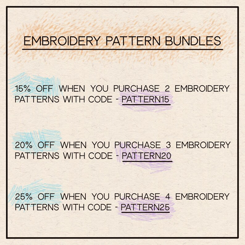 Pu&ograve; includere: Grafica color crema con il testo "EMBROIDERY PATTERN BUNDLES". Offre sconti: 15% di sconto sull'acquisto di 2 modelli, 20% per 3 e 25% per 4, ognuno con un codice univoco.
