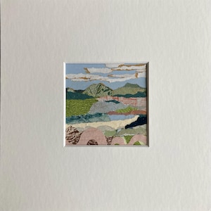 Paesaggio collage originale, piccola arte murale, opere d'arte accessibili, decorazioni per la casa colorate, arte unica, arte multimediale mista, pittura naturale, Moosart