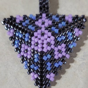 Beaded Triangle Pendant 91321