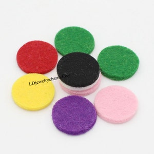 Diffuseur de coussin en feutre SS001 - Recharge de 20 pièces rondes de 22,5 mm pour collier diffuseur d&#39;huiles essentielles en acier inoxydable pendentif médaillon de parfum