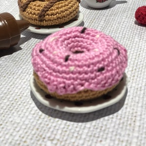 Patron dînette au crochet donut et baba au rhum pour dînette pour enfant image 4