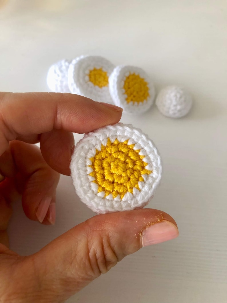 Cintre pour Oeufs de Pâques 200 Pièces, Cintre pour Oeufs de Pâques avec Ficelle Colorée, Cintre pour Oeufs en Plastique, Crochets en Plastique pour Oeufs de Pâques en Plastique(Couleur