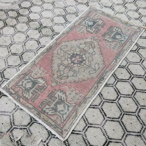 52x99cm / 21x39 inc Homedecor Rug Funky Vintage Rug,état,状態,estado ,Bed Side Small Rug,Turkish Yastık,Throw Rug,Oushak Rug ,Door Mat Rug