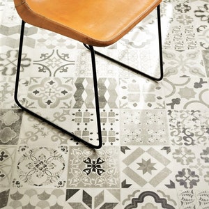 Raval 2 Sheet Vinyl Flooring. 3 Metre Wide Roll. (118&quot;)