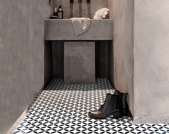 Ronda Black Sheet Vinyl Flooring. 2 Metre Wide Roll. (78&quot;)